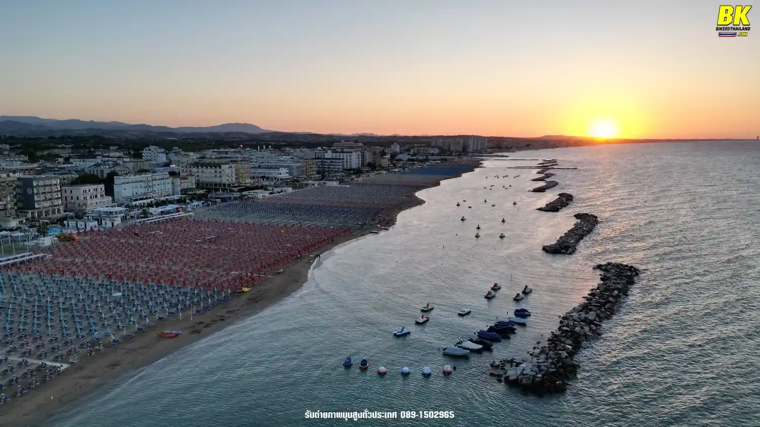 ถ่ายที่ชายหาด Cattolica โบลอนญา ประเทศอิตาลี